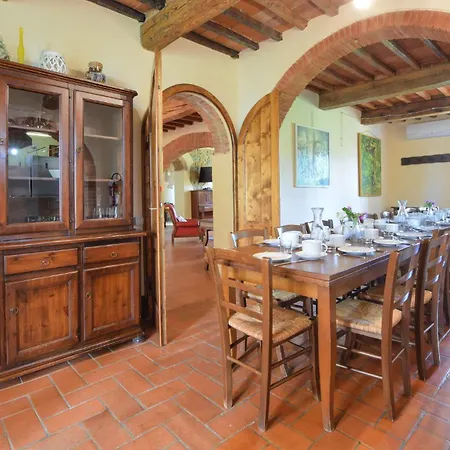 Pet-friendly In With Private Swimming Pool, Be Inside Or Outside بيت للعطل Marciano della Chiana